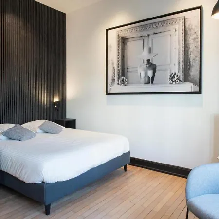 Gregor In *